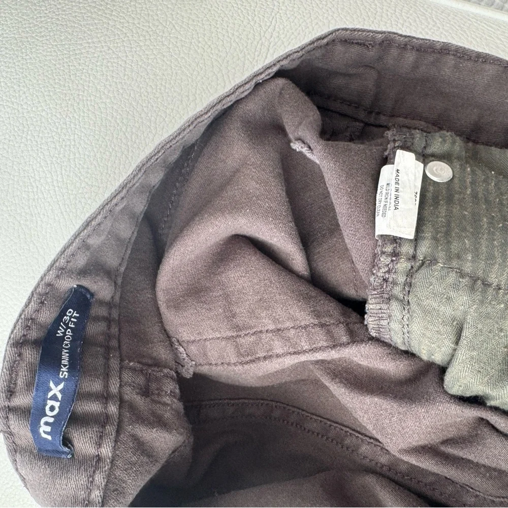 Men’s dark grey pants size 30 crop GUC